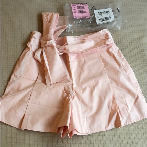 J. Crew Pants - NWOT J.Crew tie waist short in cotton